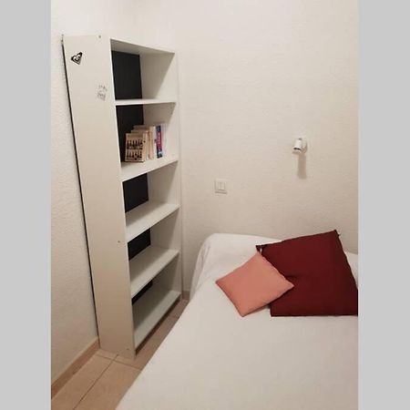 Joli Appartement, Terrasse Plein Sud Roquebrun 外观 照片
