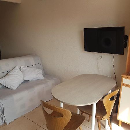 Joli Appartement, Terrasse Plein Sud Roquebrun 外观 照片