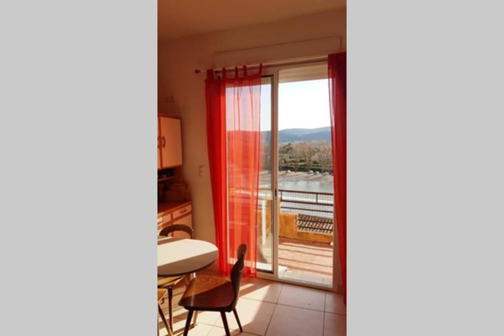 Joli Appartement, Terrasse Plein Sud Roquebrun 外观 照片
