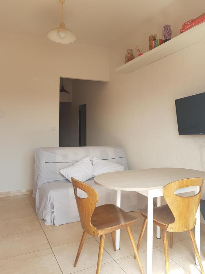 Joli Appartement, Terrasse Plein Sud Roquebrun 外观 照片